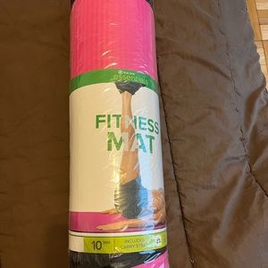 Yoga fitness mat, new, never used